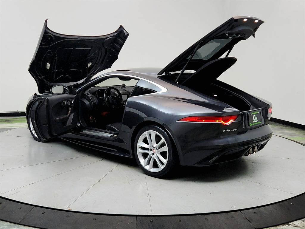 Used 2017 Jaguar F-TYPE S AWD/4WD image 12