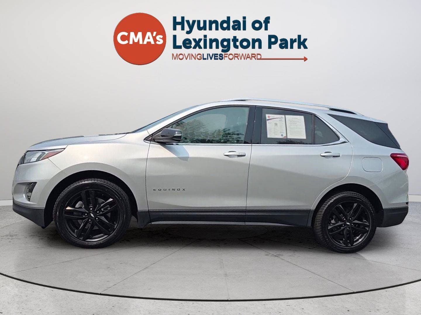 Used 2020 Chevrolet Equinox LT w/ Sport Edition AWD/4WD image 2