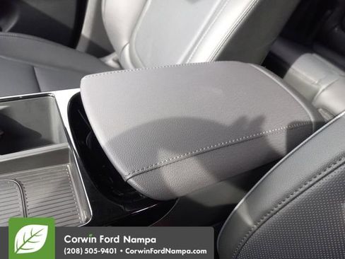 Used 2026 Hyundai Tucson Limited image 19