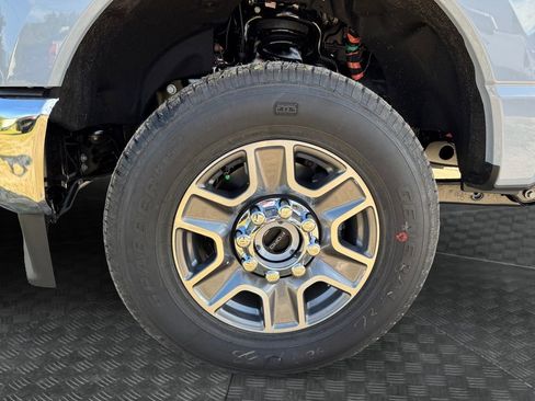 New 2026 Ford F350 Lariat image 17