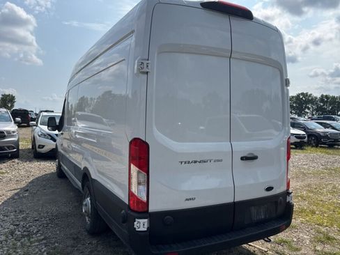 Used 2025 Ford Transit 250 148 High Roof Extended AWD w/ Load Area Protection Package image 6