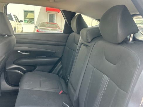 Used 2025 Hyundai Tucson SEL FWD image 8