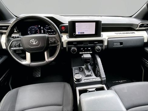Certified 2024 Toyota Tacoma TRD Off-Road AWD/4WD image 16