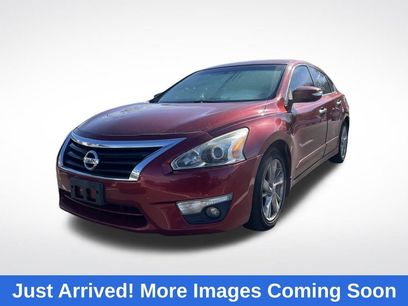 Used 2013 Nissan Altima 2.5 SV w/ 2.5SV Convenience Pkg