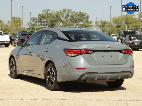 Used 2024 Nissan Sentra SV w/ Trunk Package FWD image 5