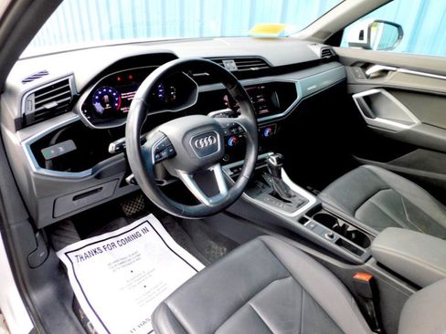 Used 2023 Audi Q3 2.0T Premium AWD/4WD image 13
