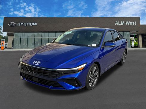 New 2026 Hyundai Elantra Limited image 1