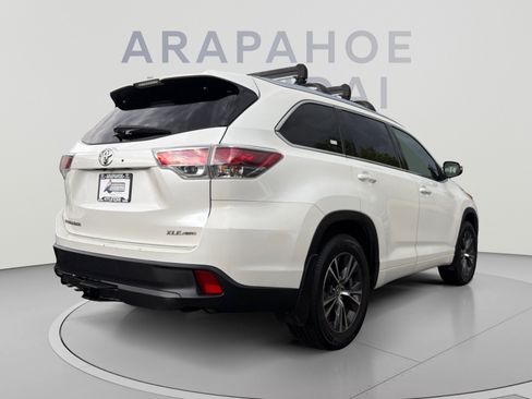 Used 2016 Toyota Highlander XLE AWD/4WD image 5