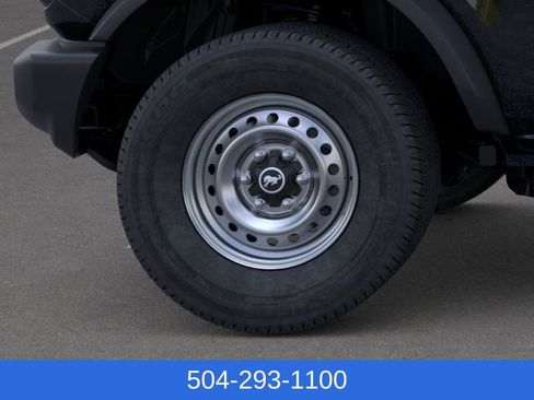 New 2025 Ford Bronco 2-Door image 21