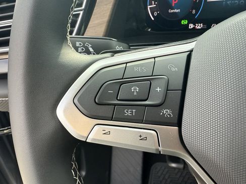 New 2026 Volkswagen Atlas SE image 15