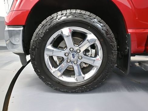 Used 2021 Ford F150 Lariat w/ Equipment Group 502A High image 18