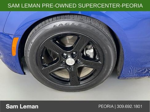 Used 2019 Chevrolet Camaro LT w/ Technology Package RWD image 28