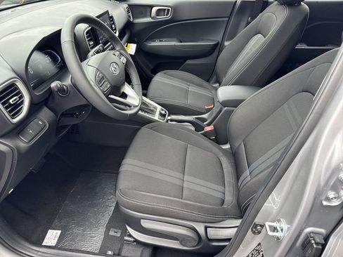 New 2026 Hyundai Venue SEL image 9