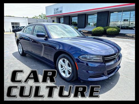 Used 2016 Dodge Charger SE w/ Popular Equipment Group RWD image 1