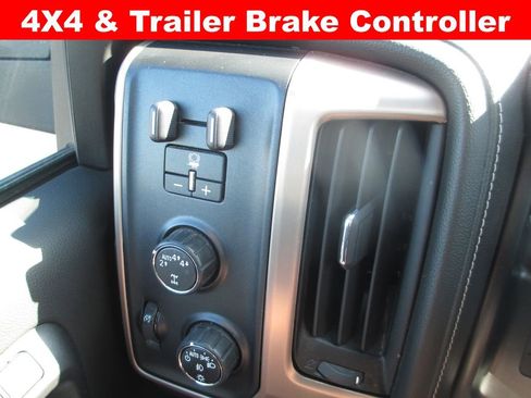 Used 2018 GMC Sierra 1500 Denali w/ Denali Ultimate Package AWD/4WD image 23