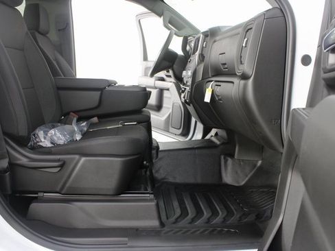 New 2026 GMC Sierra 2500 Pro image 15