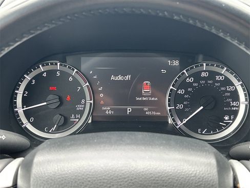 Used 2023 Toyota Highlander LE image 35