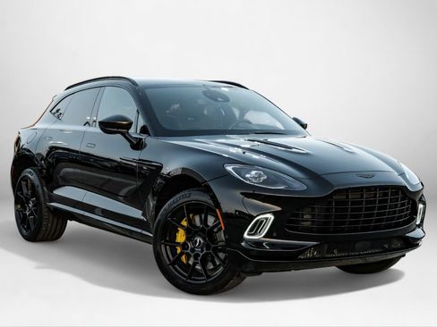 Used 2021 Aston Martin DBX image 4