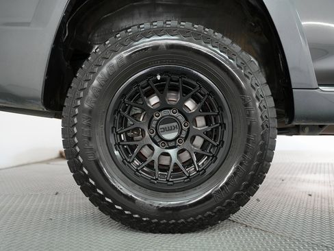 Used 2019 Toyota 4Runner Limited image 61