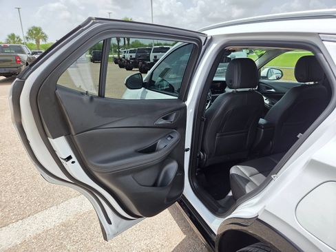Used 2024 Buick Encore GX Sport Touring FWD image 14