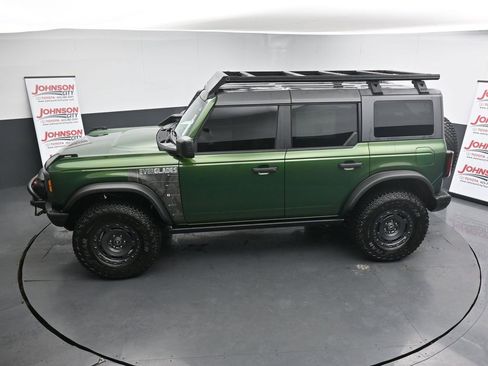 Used 2024 Ford Bronco Everglades image 28