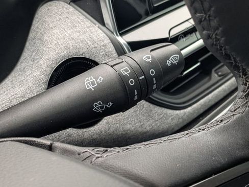 Used 2025 Jeep Compass Latitude w/ Convenience Group image 26