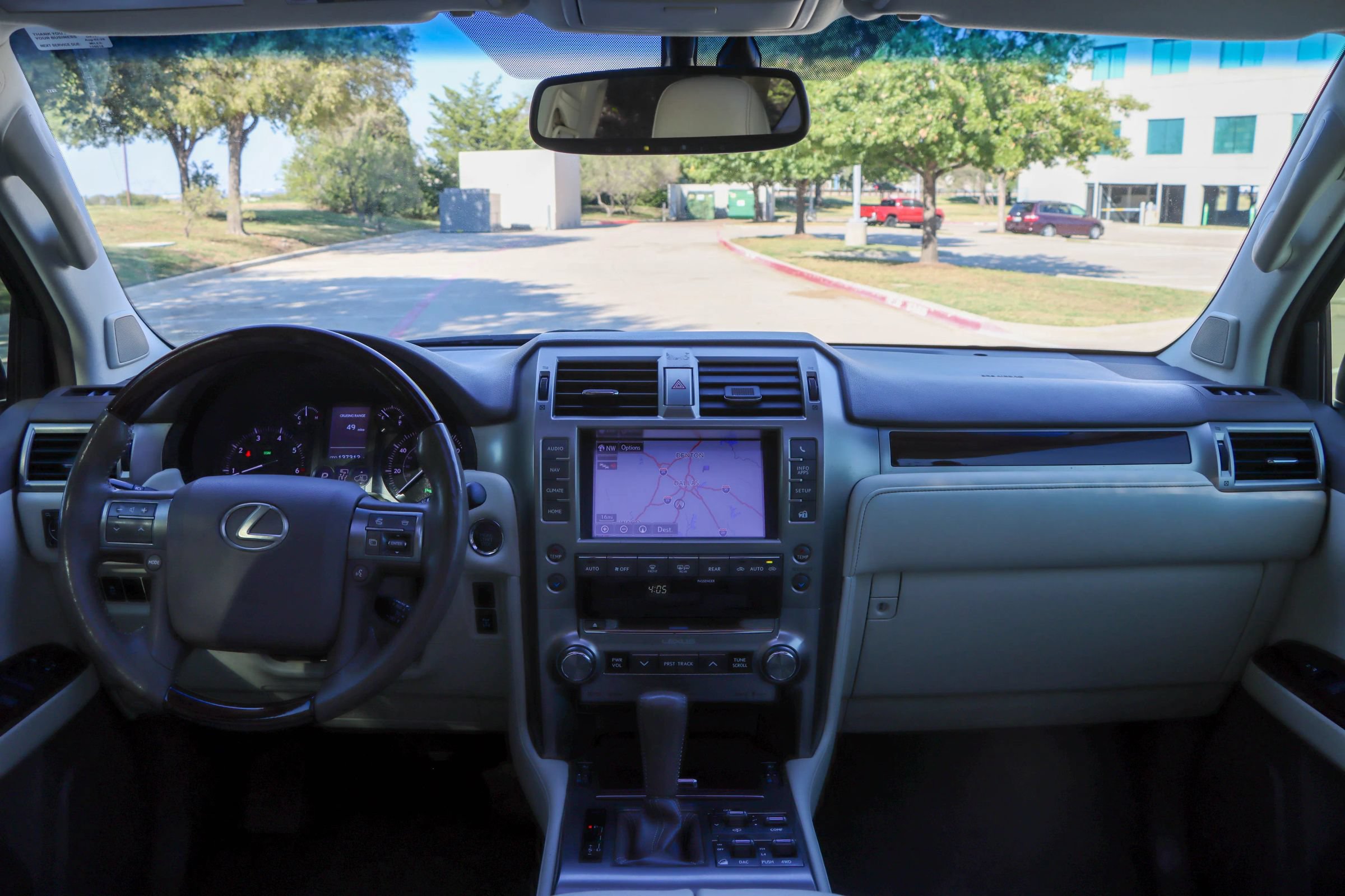 Used 2015 Lexus GX 460 Luxury AWD/4WD image 29