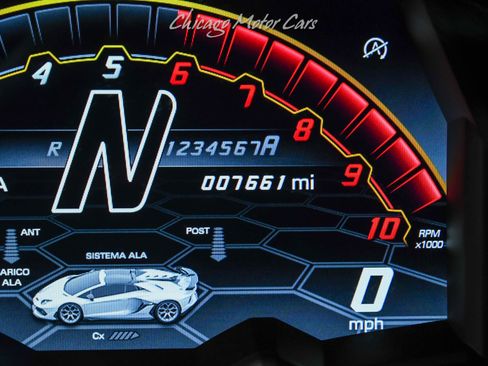 Used 2021 Lamborghini Aventador SVJ AWD/4WD image 12