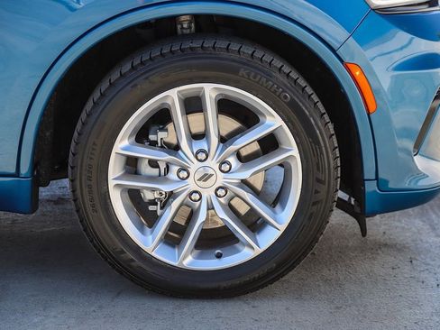 Used 2024 Dodge Durango GT image 11