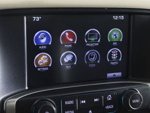 Used 2016 GMC Sierra 2500 Denali w/ Suspension Package, Off-Road AWD/4WD image 31