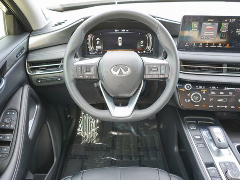 Certified 2023 INFINITI QX60 Luxe w/ Performance Audio Package image 21