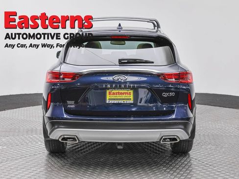Used 2022 INFINITI QX50 Luxe AWD/4WD image 6