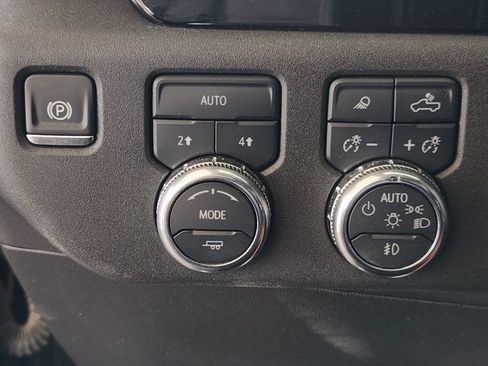Used 2025 GMC Sierra 1500 SLT AWD/4WD image 20