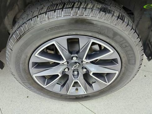 Used 2018 Chevrolet Tahoe LS w/ All-Season Package image 60