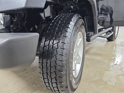 Used 2016 Jeep Wrangler Sport w/ Quick Order Package 24S image 34