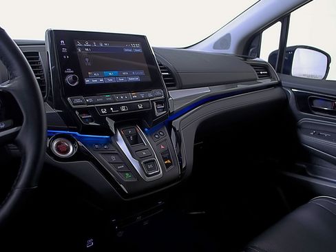 Used 2024 Honda Odyssey Elite image 29