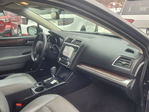 Used 2018 Subaru Outback 2.5i Limited image 33