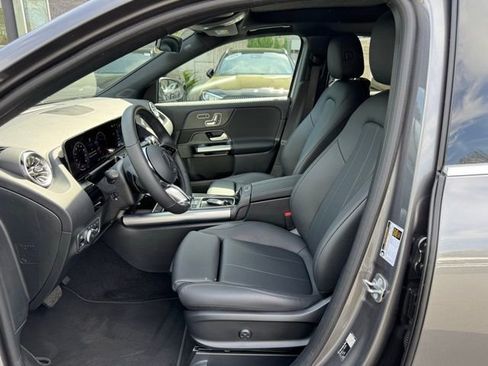 Used 2026 Mercedes-Benz GLA 250 4MATIC image 12