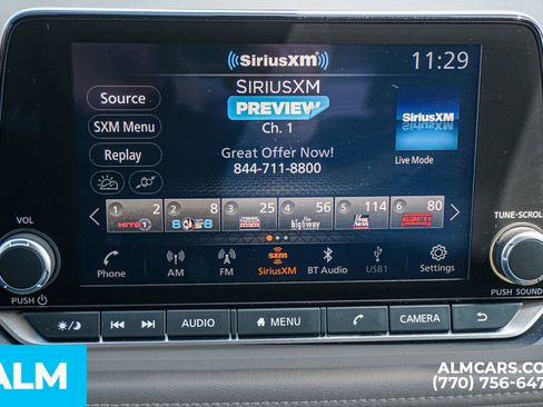 Used 2025 Nissan Rogue SV image 41