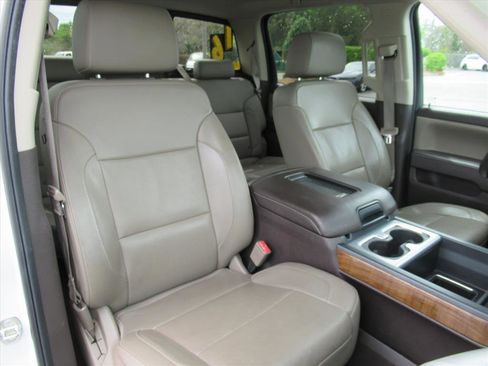 Used 2016 GMC Sierra 1500 SLT w/ SLT Premium Package image 9