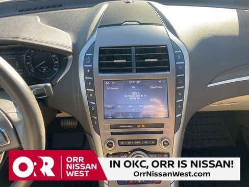 Used 2020 Lincoln MKZ Reserve w/ Elements Package image 25