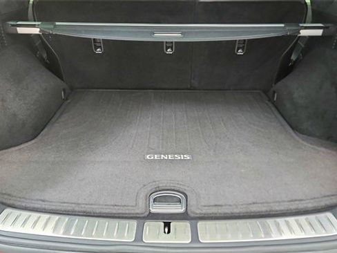 Used 2024 Genesis GV70 3.5T Sport w/ Sport Advanced Package image 15