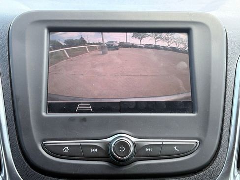 Used 2023 Chevrolet Equinox LS w/ Driver Confidence II Package image 10