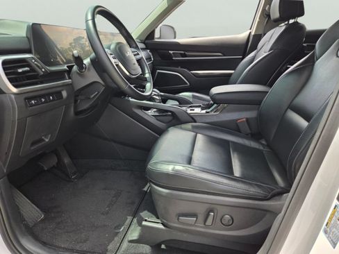 Certified 2023 Kia Telluride S FWD image 9