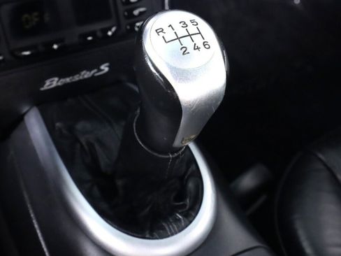 Used 2001 Porsche Boxster S image 22