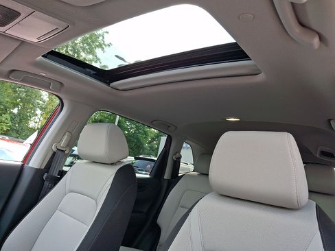 Certified 2024 Honda CR-V EX image 13
