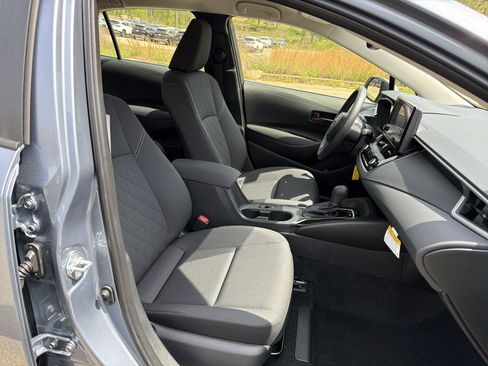 Used 2026 Toyota Corolla LE image 13