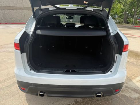Used 2017 Jaguar F-PACE Prestige AWD/4WD image 5