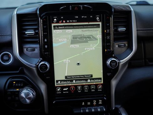 Used 2020 RAM 1500 Laramie image 30