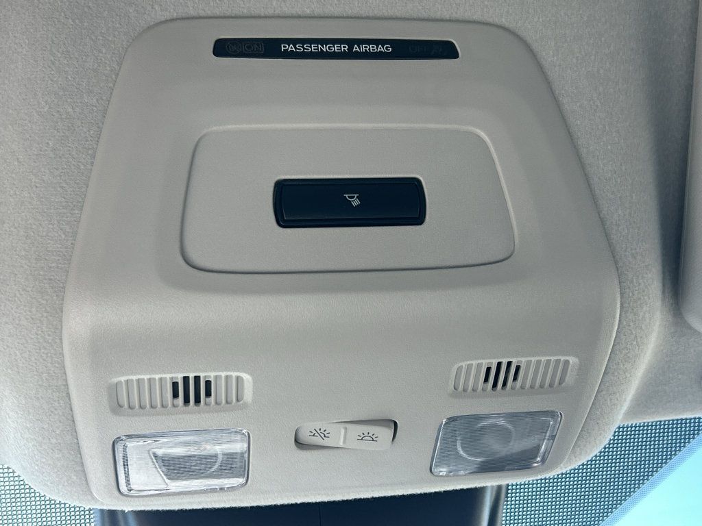 New 2026 Ford Transit 250 148 Medium Roof RWD image 26